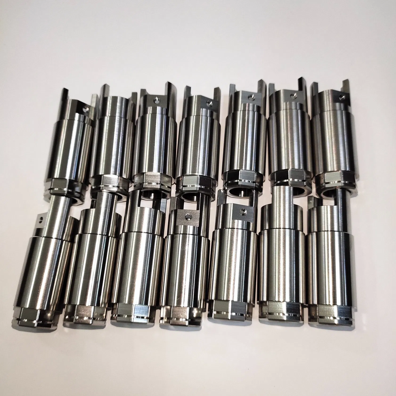 CNC Machining of Non-Standard Parts Using CNC Machines, Processing of Various Materials Such as Aluminum Alloy, Stainless Steel, and Hardwaremachining Center