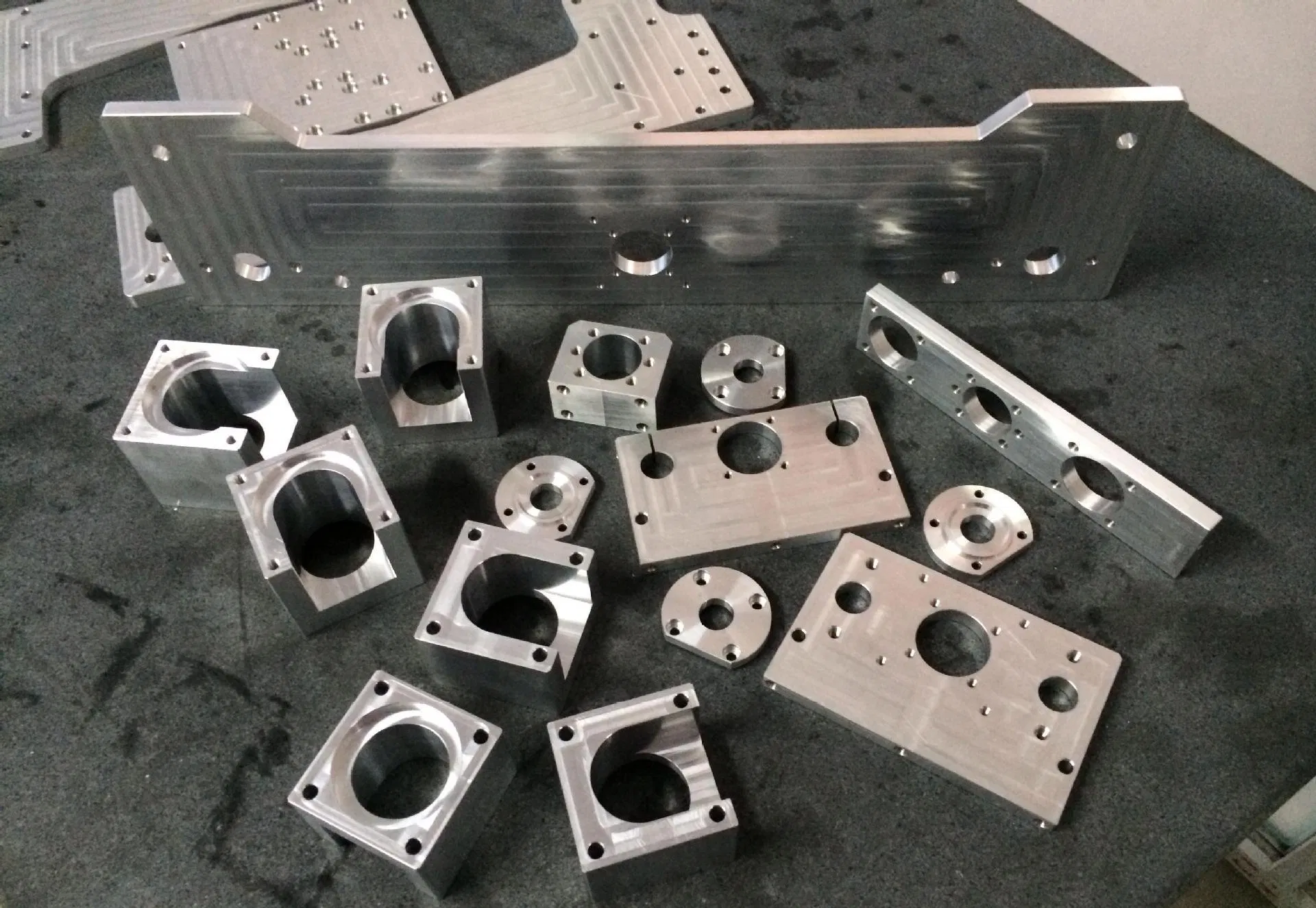Custom High Precision Hardware Lathe Metal Fabrication Stainless Steel Machinery Aluminum CNC Turning Parts Manufacture - Image 4