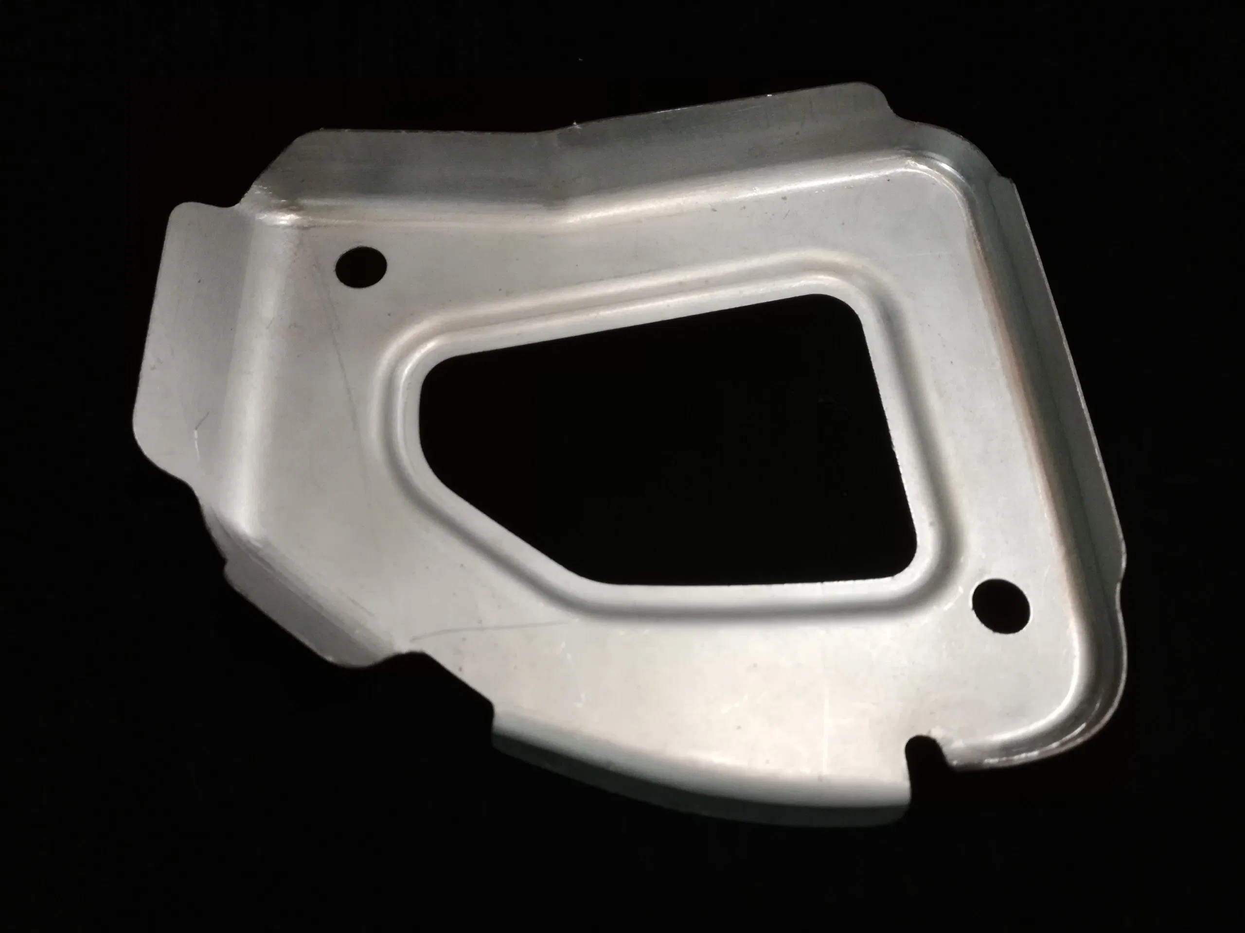 Customized CNC Machining and Laser Cutting Services for The Manufacturing of Aluminum and Stainless Steel Sheet Metal Parts