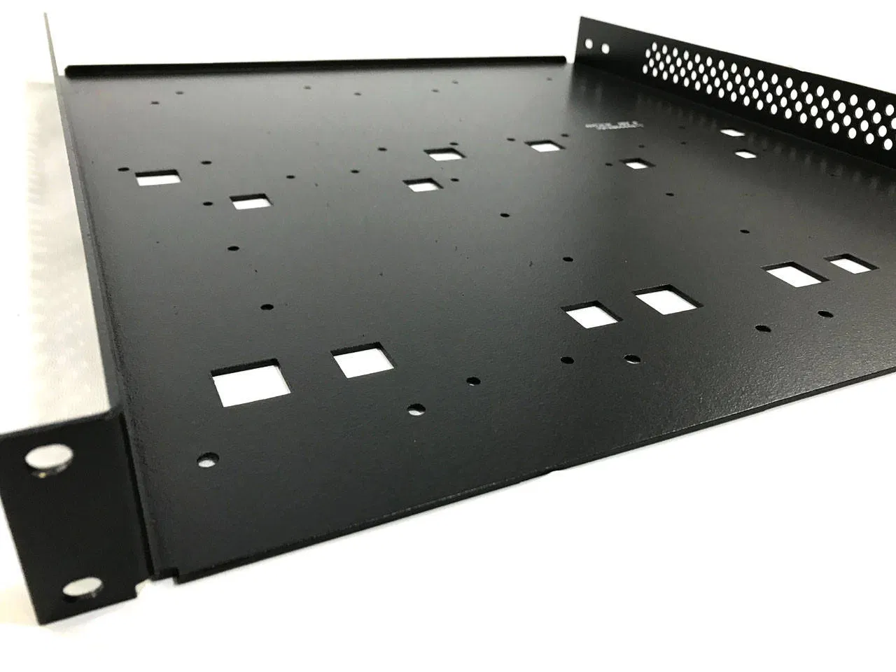 Customized Sheet Metal Cabinet Chassis/Server Case/Rack Mount Case Computer Case Sheet Metal Casing - Image 2
