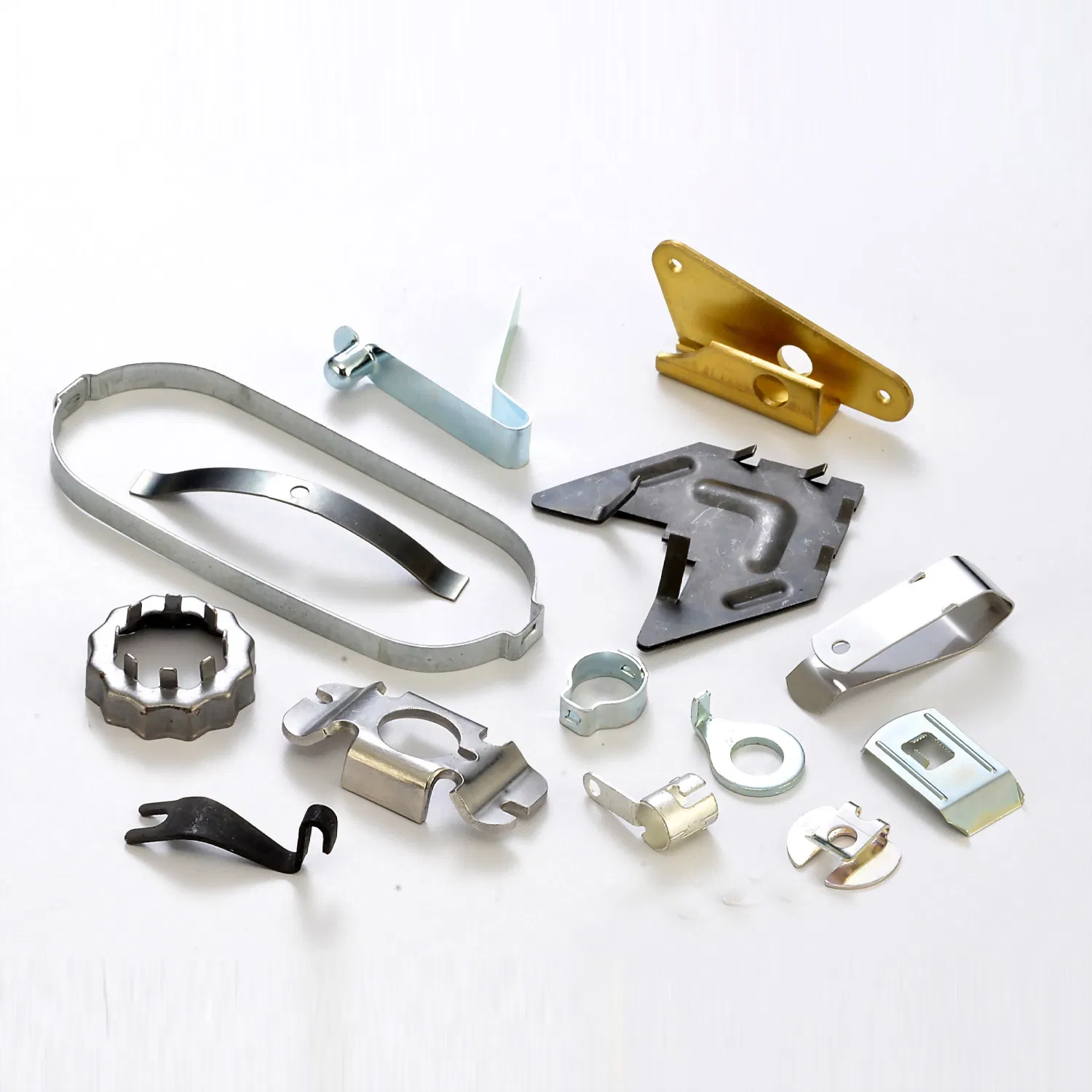 Customized Stamping Parts, Automatic Cutting and Packaging - Image 3