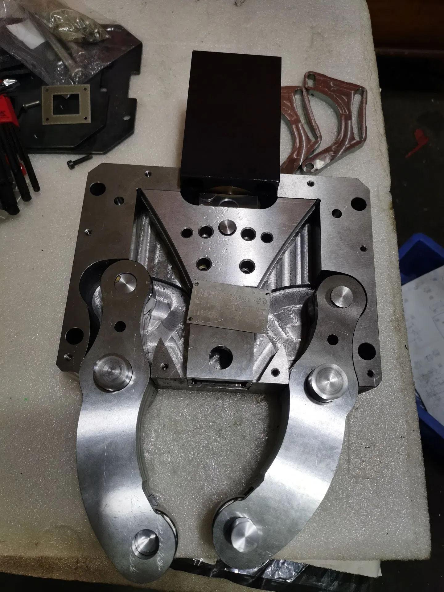 OEM Services Precision CNC Machined Milled Turned Aluminum Custom Metal Parts CNC Precision Machining Milling Turning Parts - Image 2
